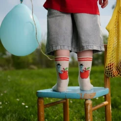 Apple friend socks