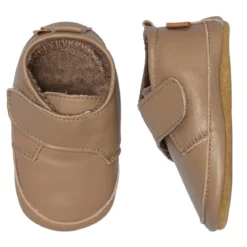 Classic leather slippers