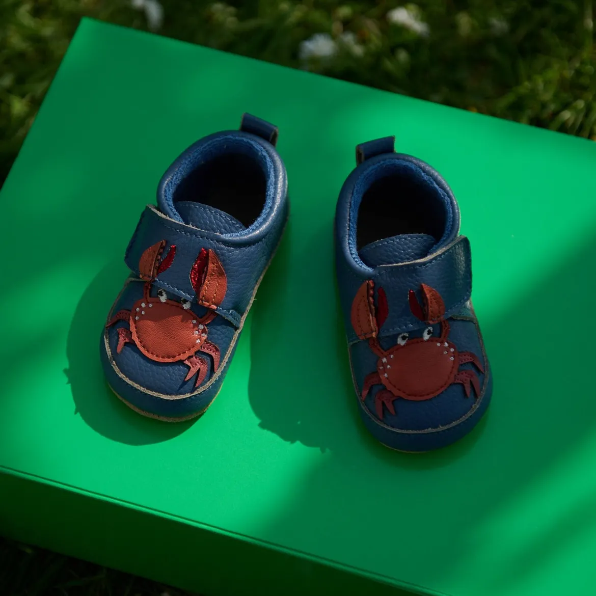Crabbie leather slippers