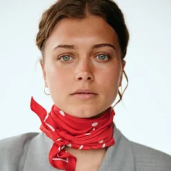 Paloma silk scarf